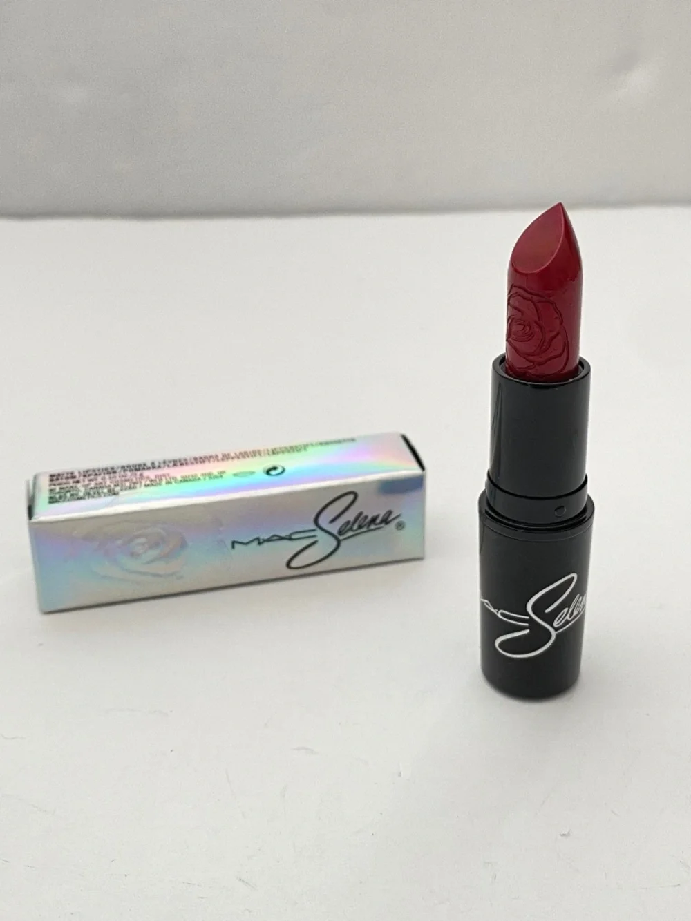MAC Selena La Reina Lipstick - Queen Of Cumbia LIMITED EDITION!